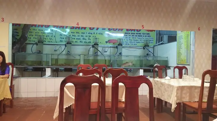 Nhà Hàng Hải Sản Côn Sơn Quán – Đánh Giá Chi Tiết, Thực Đơn Và Địa Chỉ Uy Tín