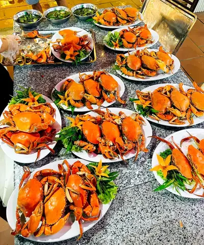 Top 7 Nhà Hàng Hải Sản Cua Biển Cà Mau Ngon, Uy Tín Nhất 2026