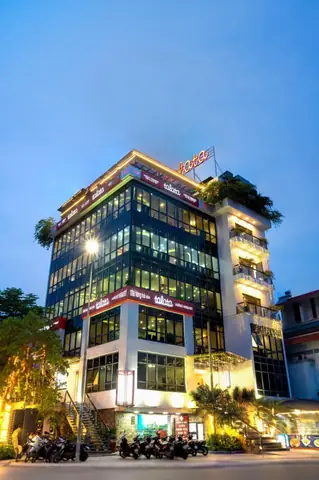 Top 10 Nhà Hàng Hải Sản Hạ Long Tốt Nhất 2026: Đánh Giá Chi Tiết