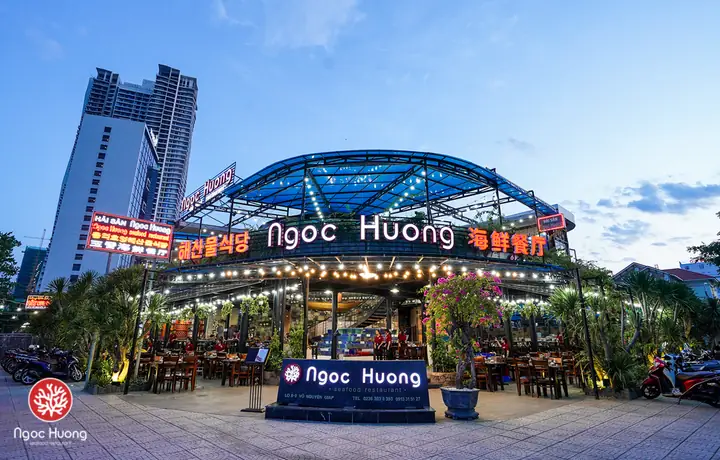 Khám Phá 10 Nhà Hàng Hải Sản Đà Nẵng Ngon Nhất Cho Du Khách Khám Phá 10 Nhà Hàng Hải Sản Đà Nẵng Ngon Nhất Cho Du Khách