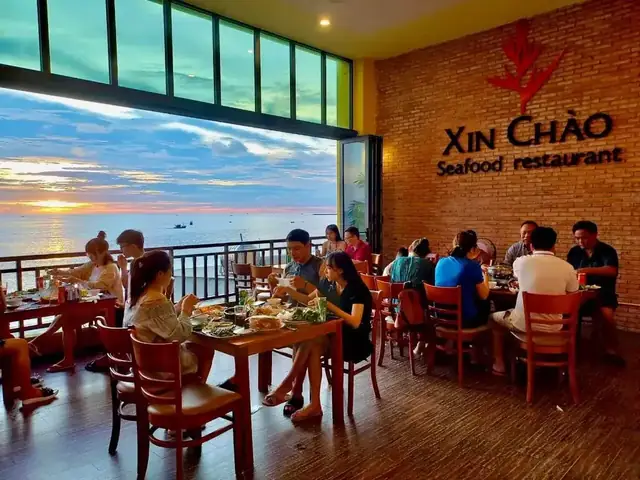 Khám Phá 12 Quán Hải Sản Phú Quốc Ngon, Giá Hợp Lý Cho Du Khách