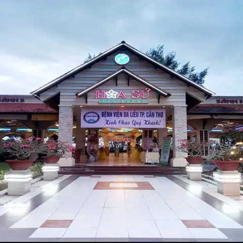 Khám Phá Nhà Hàng Hoa Sứ Cần Thơ: Địa Chỉ, Thực Đơn & Giờ Mở Cửa Khám Phá Nhà Hàng Hoa Sứ Cần Thơ: Địa Chỉ, Thực Đơn & Giờ Mở Cửa