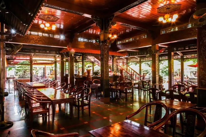Nhà Hàng Hương Việt Quy Nhơn: Hải Sản Tươi Ngon Nhà Hàng Hương Việt Quy Nhơn: Hải Sản Tươi Ngon