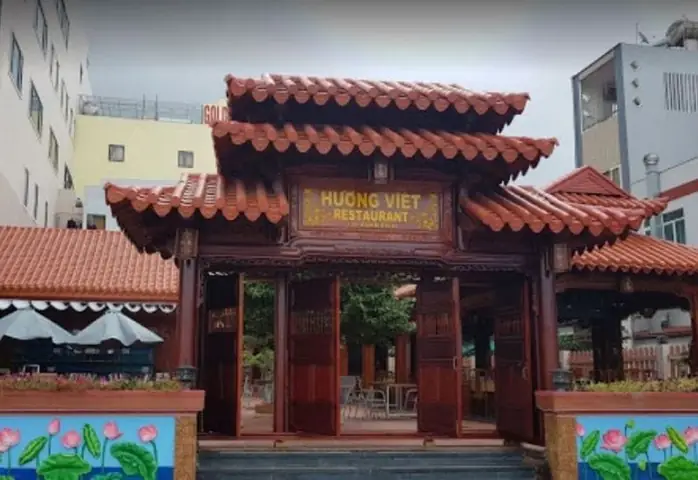 Nhà Hàng Hương Việt Quy Nhơn: Hải Sản Tươi Ngon Nhà Hàng Hương Việt Quy Nhơn: Hải Sản Tươi Ngon