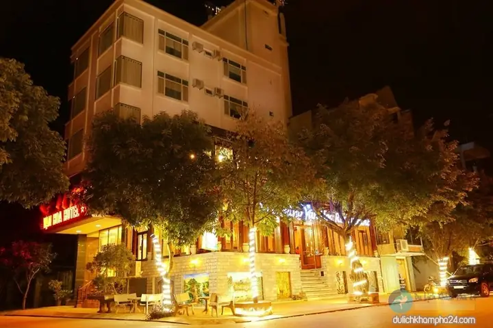 Khám Phá Khách Sạn Vạn Hoa Ninh Bình – Địa Điểm Lưu Trú 4 Sao Lý Tưởng