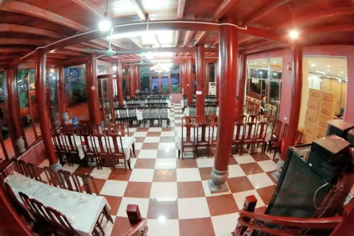 Khám Phá Khách Sạn Vạn Hoa Ninh Bình – Địa Điểm Lưu Trú 4 Sao Lý Tưởng