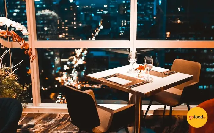 Top 7 Nhà Hàng Lãng Mạn Sài Gòn Đáng Trải Nghiệm Cho Cặp Đôi