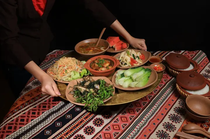 Khám Phá Làng Nương Yên Tử – Khu Nghỉ Dưỡng & Ẩm Thực Miền Núi