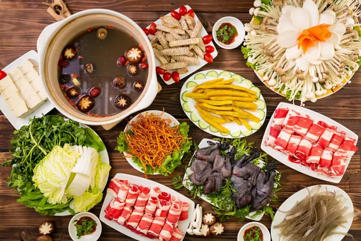 Khám Phá Lẩu Nấm Gia Khánh – Hotpot Ngon Nhất Hà Nội Khám Phá Lẩu Nấm Gia Khánh – Hotpot Ngon Nhất Hà Nội