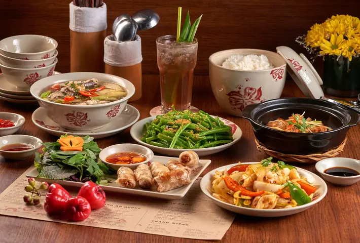 Nhà Hàng Món Ăn Việt Nam: Hướng Dẫn Chọn Địa Điểm Ẩm Thực Đa Dạng
