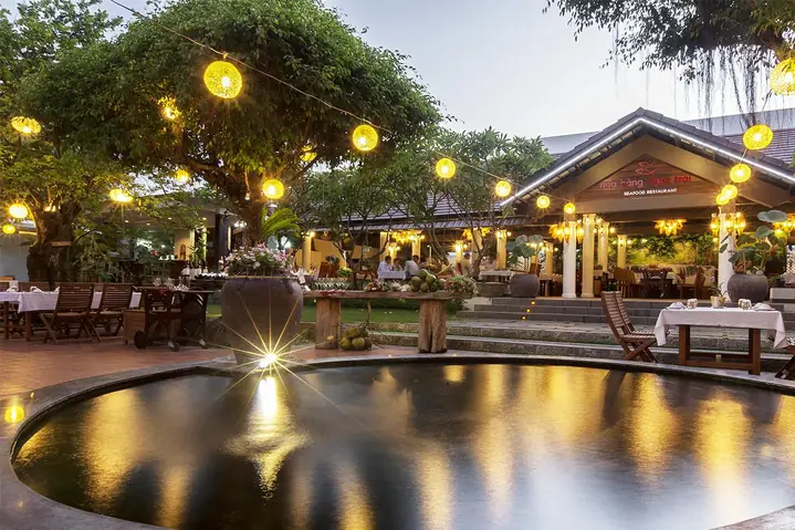 Nhà Hàng Ngọc Trai Nha Trang: Đánh Giá Toàn Diện Và Lời Khuyên Thực Tế Nhà Hàng Ngọc Trai Nha Trang: Đánh Giá Toàn Diện Và Lời Khuyên Thực Tế