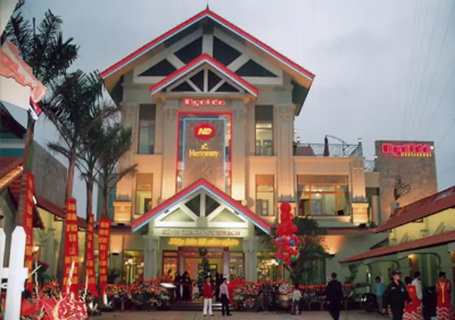 Nhà Hàng Ngói Đỏ Hải Phòng – Địa Chỉ Ẩm Thực Không Thể Bỏ Qua