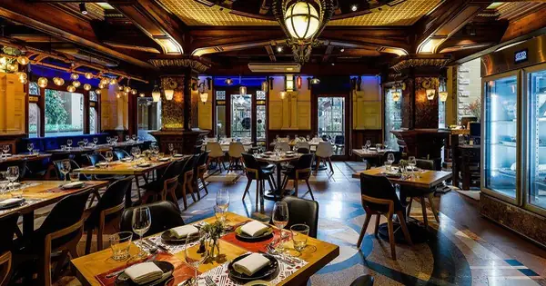 Khám Phá 20 Nhà Hàng Sài Gòn Từ Bình Dân Tới Sang Trọng