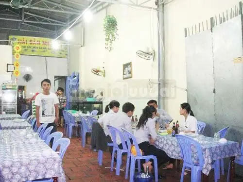 Đánh Giá Hải Sản Nhà Tôi Nha Trang: Món Ngon & Giá Cả Hợp Lý