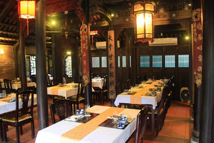 Khám Phá 12 Nhà Hàng Huế Ngon, Sang Trọng Và View Đẹp