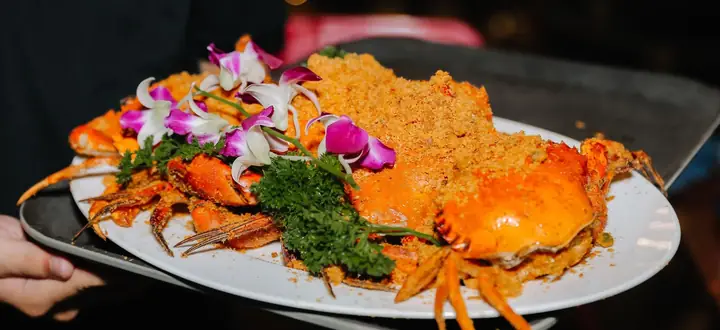 Đánh Giá Chi Tiết 14 Nhà Hàng Hải Sản Tươi Ngon Nhất Thành Phố Hồ Chí Minh