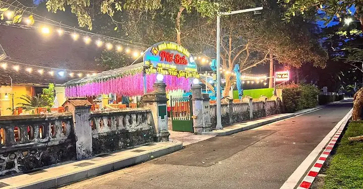 Đặt Bàn Buffet Hải Sản Tại Nhà Hàng Phố Biển – Hướng Dẫn Nhanh
