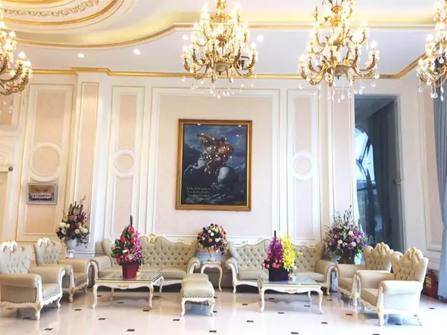 Khám Phá Nhà Hàng San San – Địa Chỉ, Thực Đơn, Giá & Trải Nghiệm
