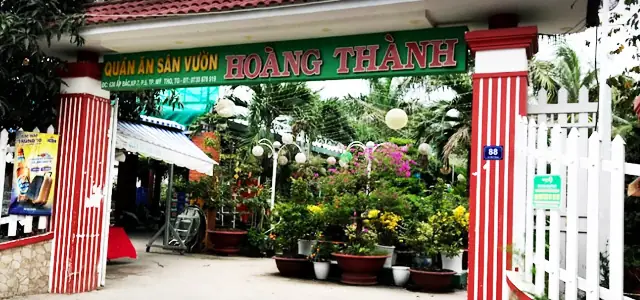 Khám Phá Hoàng Thành Sân Vườn – Địa Chỉ, Menu Và Giá Cả