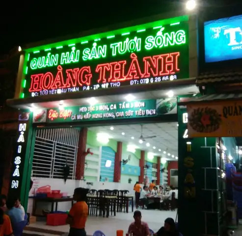 Khám Phá Hoàng Thành Sân Vườn – Địa Chỉ, Menu Và Giá Cả
