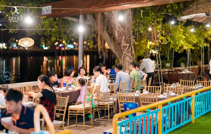 Khám Phá 9 Nhà Hàng Sân Vườn Quận 7 View Đẹp, Không Gian Rộng Rãi