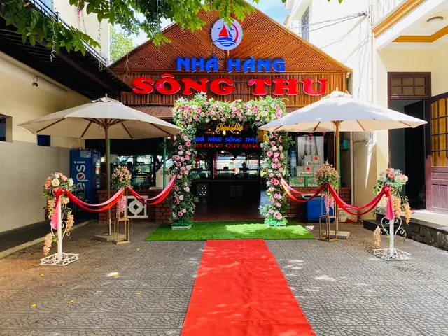 Khám Phá Nhà Hàng Sông Thu Hội An: Thực Đơn, Không Gian & Đánh Giá Khám Phá Nhà Hàng Sông Thu Hội An: Thực Đơn, Không Gian & Đánh Giá