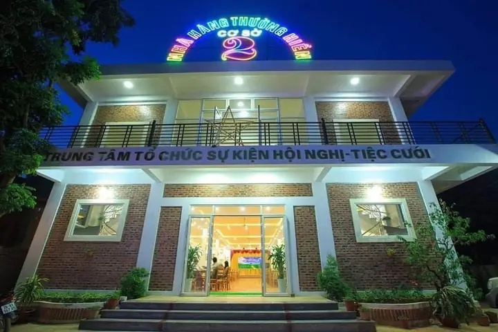 Khám Phá 5 Món Đặc Sản Mộc Châu Tại Nhà Hàng Thường Hiền