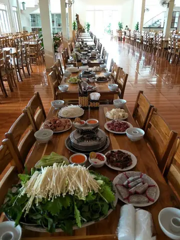 Khám Phá 5 Món Đặc Sản Mộc Châu Tại Nhà Hàng Thường Hiền