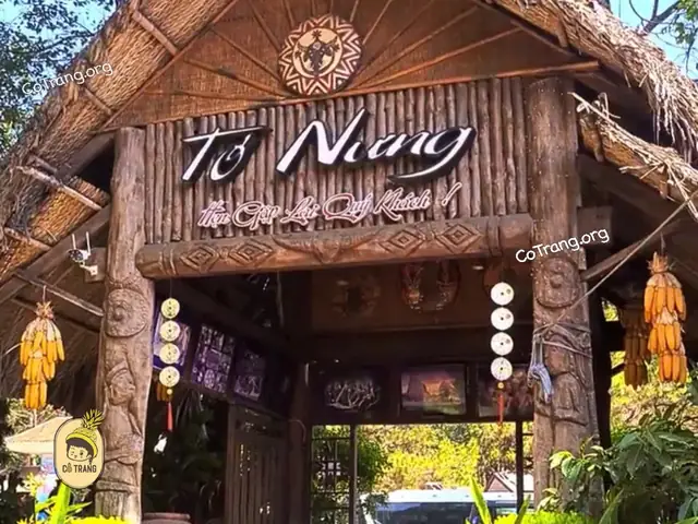Khám Phá Nhà Hàng Tơ Nưng Biển Hồ: Địa Chỉ, Menu & Trải Nghiệm