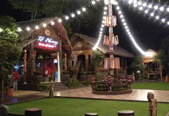Khám Phá Nhà Hàng Tơ Nưng Biển Hồ: Địa Chỉ, Menu & Trải Nghiệm