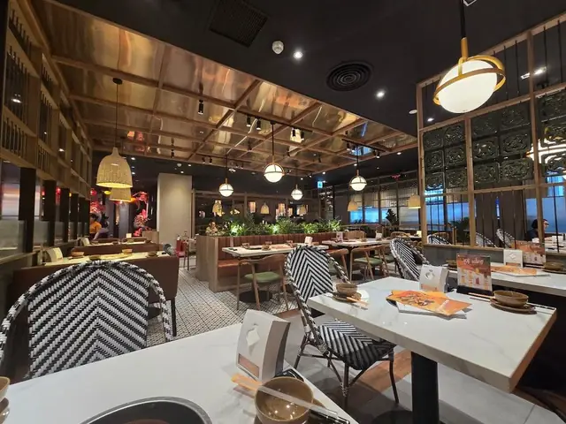 Khám Phá 12 Quán Ăn Ngon Nhất Ở Lotte Liễu Giai Cho Thực Khách Sành Ăn Khám Phá 12 Quán Ăn Ngon Nhất Ở Lotte Liễu Giai Cho Thực Khách Sành Ăn