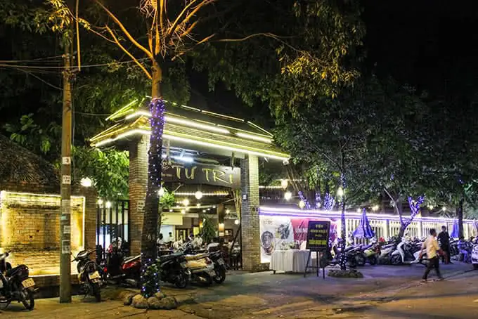 Khám Phá Nhà Hàng Tư Trì: Địa Chỉ, Menu & Cách Đặt Bàn