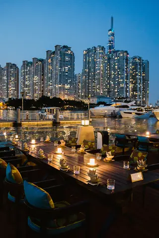 Khám Phá 12 Nhà Hàng View Đẹp Sài Gòn Cho Buổi Tối Lãng Mạn