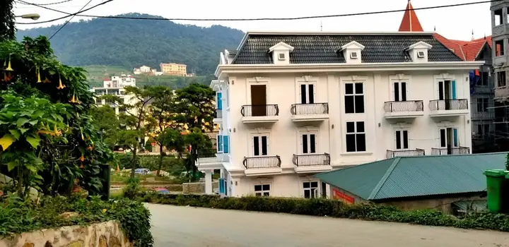 Đánh Giá Nhà Nghỉ Giá Rẻ Tam Đảo: Top Lựa Chọn & Bí Quyết Đặt Phòng Thông Minh