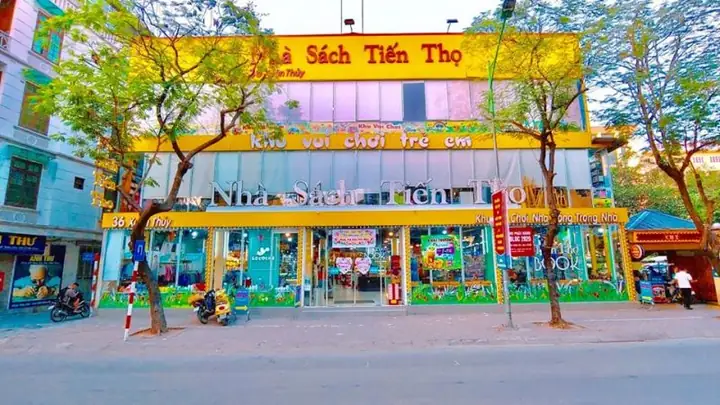 Khám Phá 7 Nhà Sách Uy Tín Nhất Tại Quận Cầu Giấy Cho Độc Giả