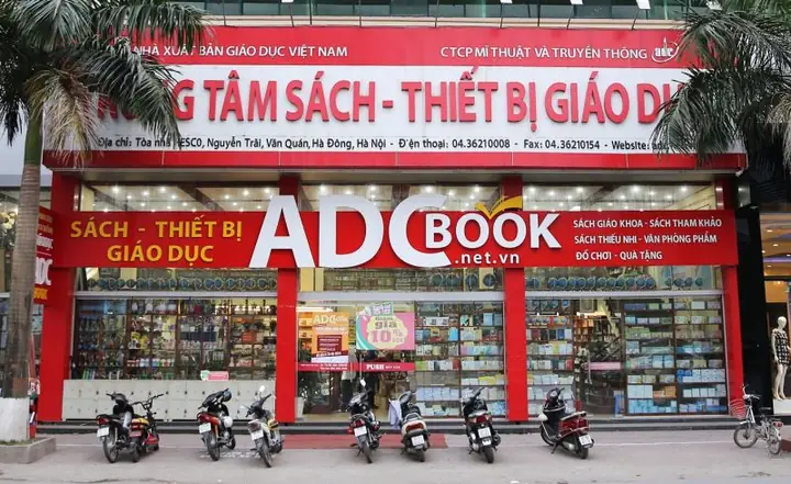 Khám Phá 7 Nhà Sách Uy Tín Nhất Tại Quận Cầu Giấy Cho Độc Giả