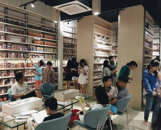 Đánh Giá 4 Nhà Sách Đẹp Ở Sài Gòn: Không Gian Đọc Sách "đóng Quân" Cả Ngày Đánh Giá 4 Nhà Sách Đẹp Ở Sài Gòn: Không Gian Đọc Sách "đóng Quân" Cả Ngày