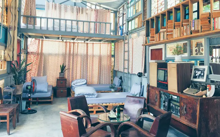 Khám Phá Nhà Sách Minh Minh Đà Lạt: Địa Chỉ, Giờ Mở, Dịch Vụ