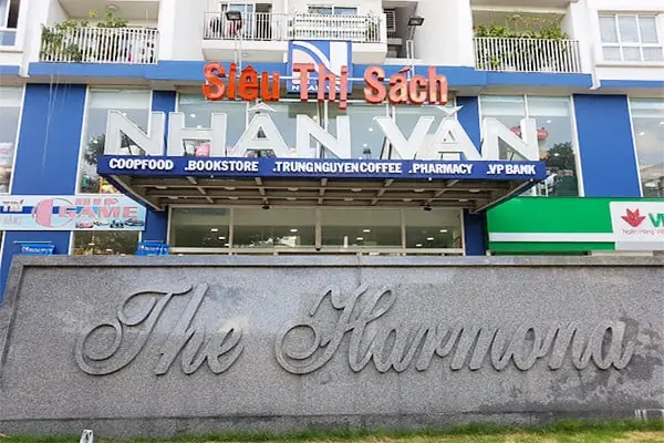 Nhà Sách Nhân Văn Gần Đây: Địa Chỉ Đáng Tin Cậy Cho Độc Giả Yêu Sách