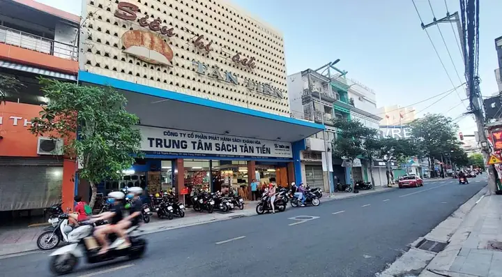 Nhà Sách Phương Nam Nha Trang: Tình Trạng Hiện Tại Và Dự Kiến Mở Lại