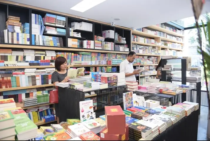 Khám Phá 7 Nhà Sách Vĩnh Phước Đáng Ghé Tại Nha Trang