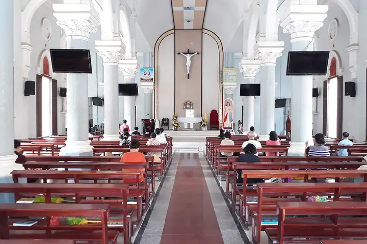 Nhà Thờ Chánh Tòa Cần Thơ: Lịch Sử, Kiến Trúc Và Vai Trò Trong Đời Sống Cộng Đồng Nhà Thờ Chánh Tòa Cần Thơ: Lịch Sử, Kiến Trúc Và Vai Trò Trong Đời Sống Cộng Đồng