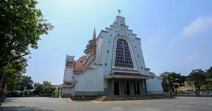 Giờ Lễ Nhà Thờ Kỳ Đồng & Thông Tin Giáo Xứ