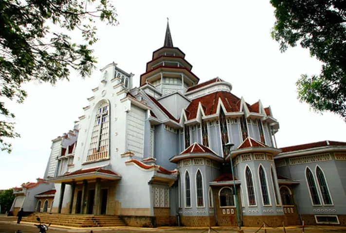 Giờ Lễ Nhà Thờ Kỳ Đồng & Thông Tin Giáo Xứ