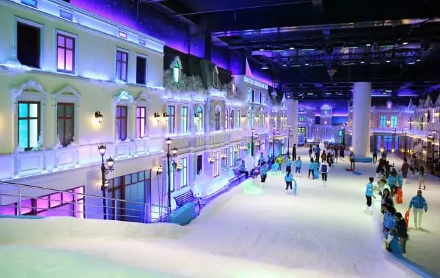 Khám Phá Snow Town Sài Gòn: Hướng Dẫn Mua Vé Và Trải Nghiệm