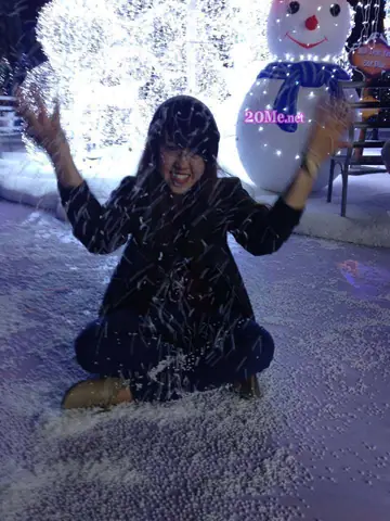 Khám Phá Snow Town Sài Gòn: Hướng Dẫn Mua Vé Và Trải Nghiệm