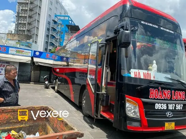 Xe Khách Hoàng Long: Thông Tin, Lịch Trình & Giá Vé Xe Khách Hoàng Long: Thông Tin, Lịch Trình & Giá Vé