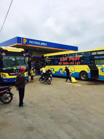 Xem Lịch Trình Xe Chạy Nhà Xe Nam Phát: Thời Gian & Tuyến Đường