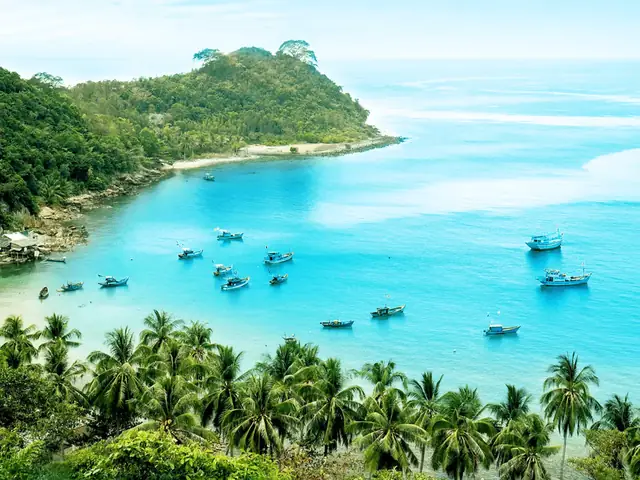 Khám Phá 15 Bãi Biển Đẹp Việt Nam Dành Cho Kỳ Nghỉ Dưỡng