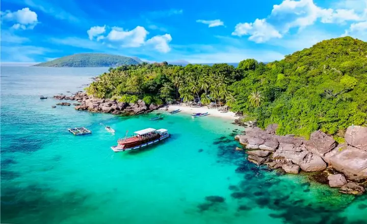 Khám Phá 15 Bãi Biển Đẹp Việt Nam Dành Cho Kỳ Nghỉ Dưỡng